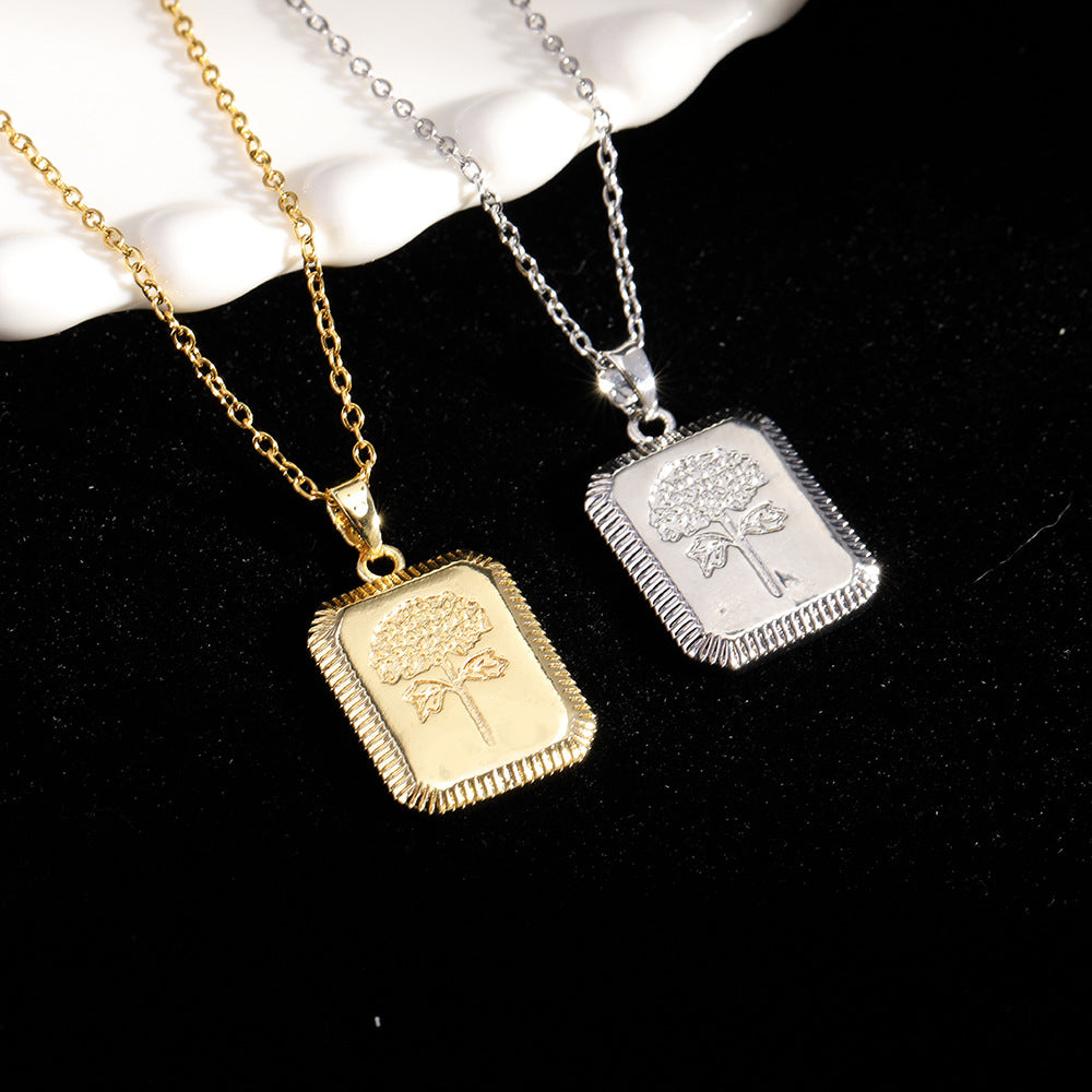 European American INS Fashion Titanium Steel Necklace for Women, Viral Square Embossed Flower Pendant Unique Clavicle Chain